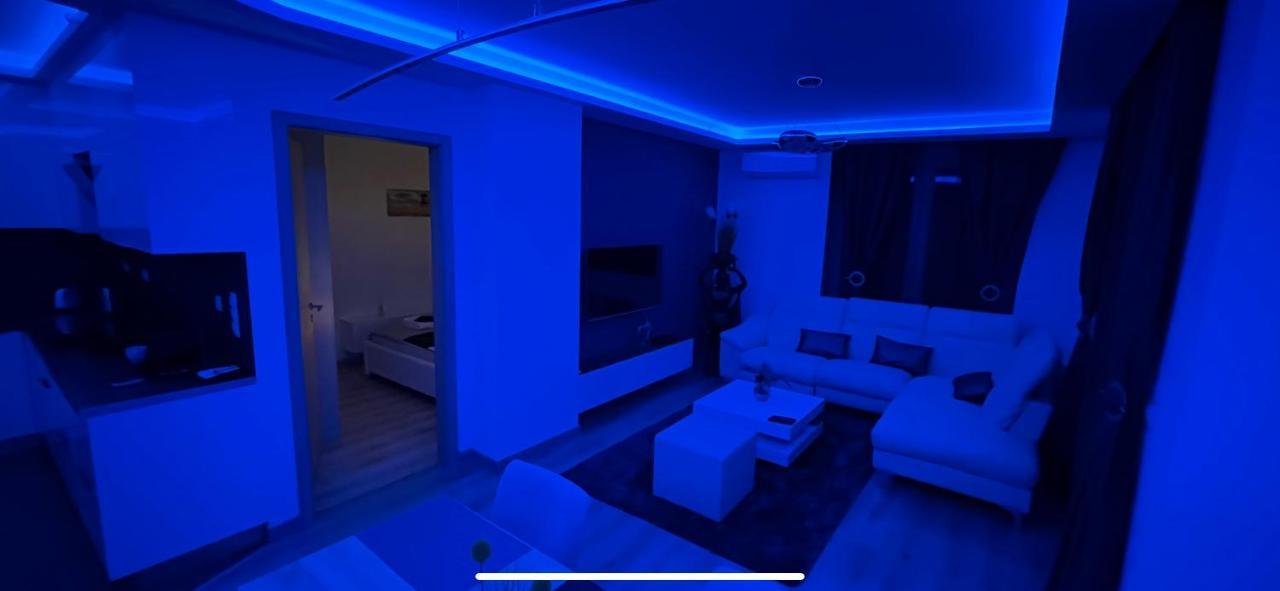 N.Cristian Apartment ブダペスト エクステリア 写真