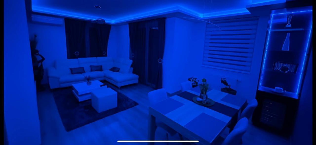 N.Cristian Apartment ブダペスト エクステリア 写真