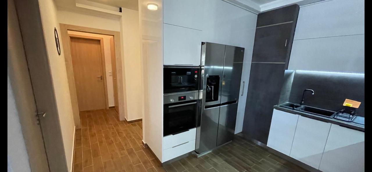 N.Cristian Apartment ブダペスト エクステリア 写真