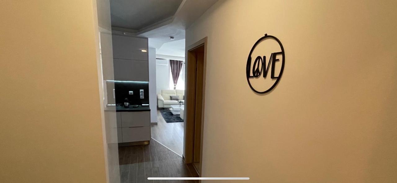 N.Cristian Apartment ブダペスト エクステリア 写真